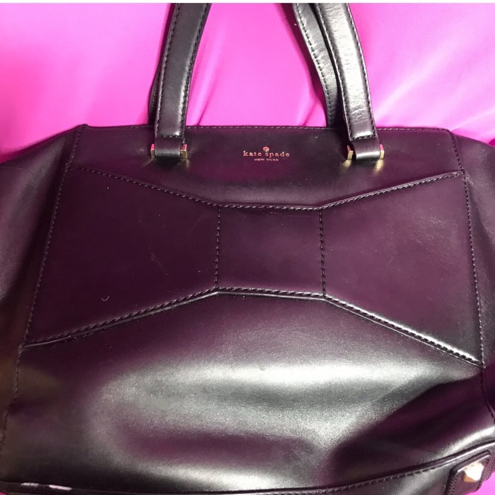 Kate spade bow bag with front pocket
